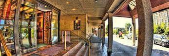 Compass Point Inn - Surrey Extérieur photo